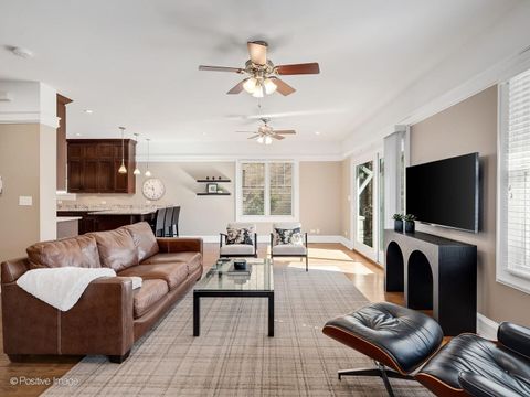 Tiny photo for 333 Kenmore Avenue, Elmhurst, IL 60126 (MLS # 12626791)