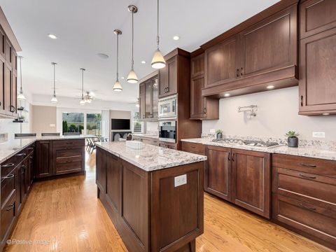 Tiny photo for 333 Kenmore Avenue, Elmhurst, IL 60126 (MLS # 12626791)