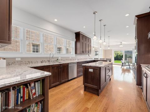 Tiny photo for 333 Kenmore Avenue, Elmhurst, IL 60126 (MLS # 12626791)