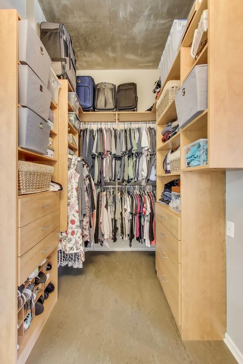 Tiny photo for 900 N Kingsbury Street #1025, Chicago, IL 60610 (MLS # 12496974)