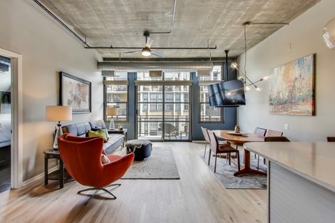 Tiny photo for 900 N Kingsbury Street #1025, Chicago, IL 60610 (MLS # 12496974)