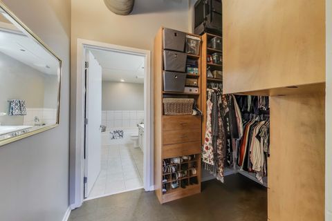 Tiny photo for 900 N Kingsbury Street #1025, Chicago, IL 60610 (MLS # 12496974)