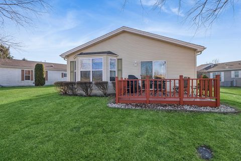 Tiny photo for 3840 Fox Hunt Way, Grayslake, IL 60030 (MLS # 12601159)