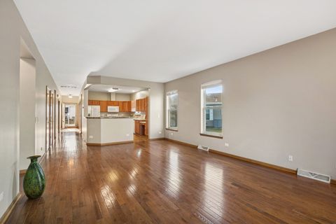 Tiny photo for 3840 Fox Hunt Way, Grayslake, IL 60030 (MLS # 12601159)