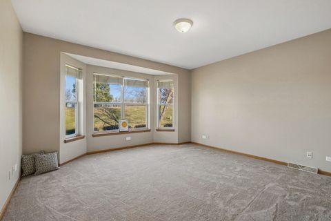 Tiny photo for 3840 Fox Hunt Way, Grayslake, IL 60030 (MLS # 12601159)