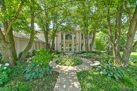 2372 Tennyson Lane Highland Park IL 60035