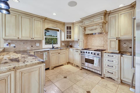 Tiny photo for 7 Sorrel Court, Lemont, IL 60439 (MLS # 12640178)