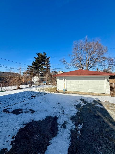 Tiny photo for 340 155th Place, Calumet City, IL 60409 (MLS # 12556885)