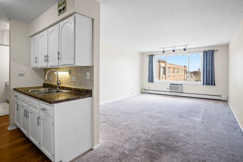 Tiny photo for 1375 Rebecca Drive #408, Hoffman Estates, IL 60169 (MLS # 12619013)