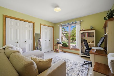 Tiny photo for 1300 Somerset Avenue, Deerfield, IL 60015 (MLS # 12619639)
