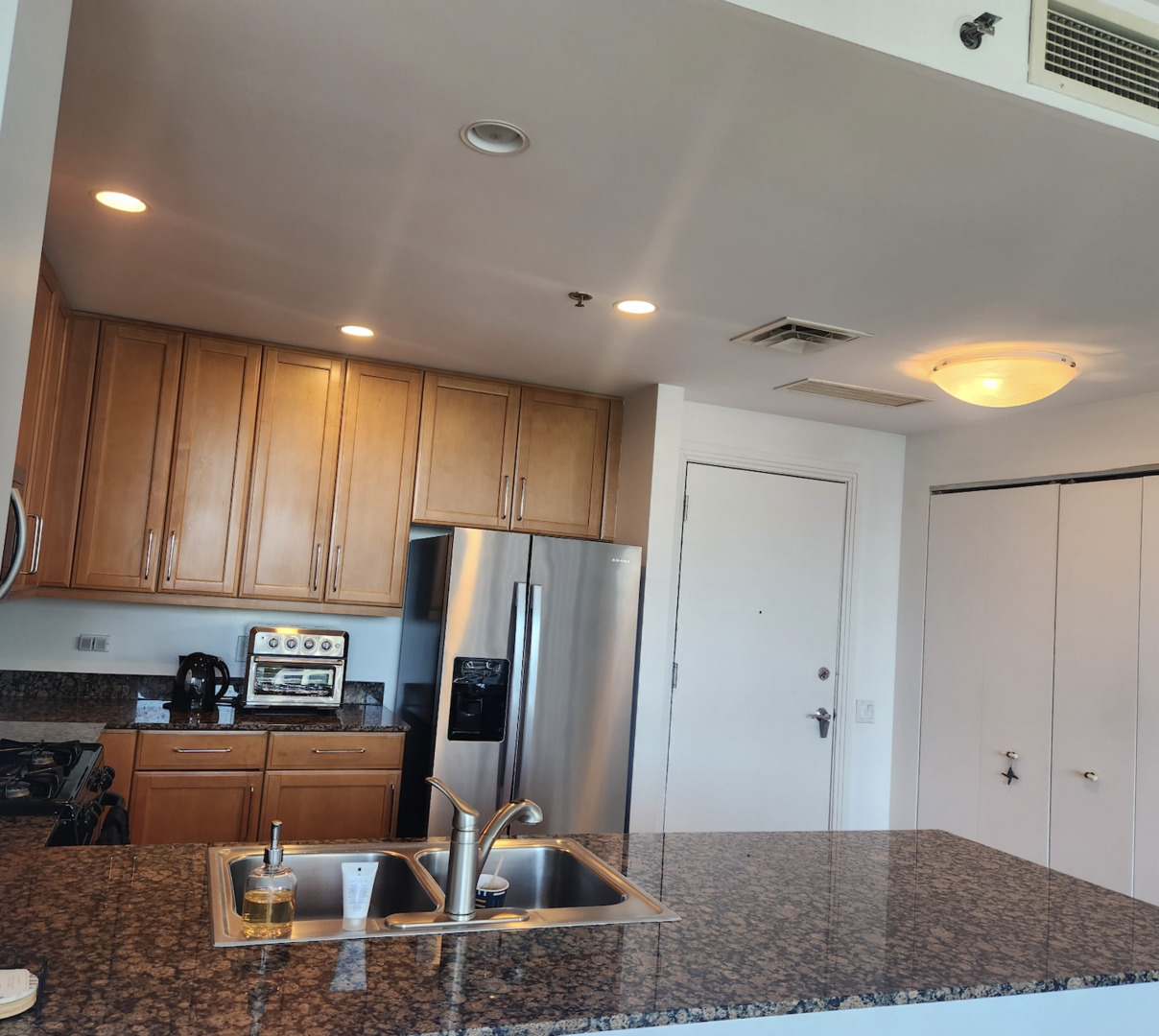 250 E PEARSON Street 2504