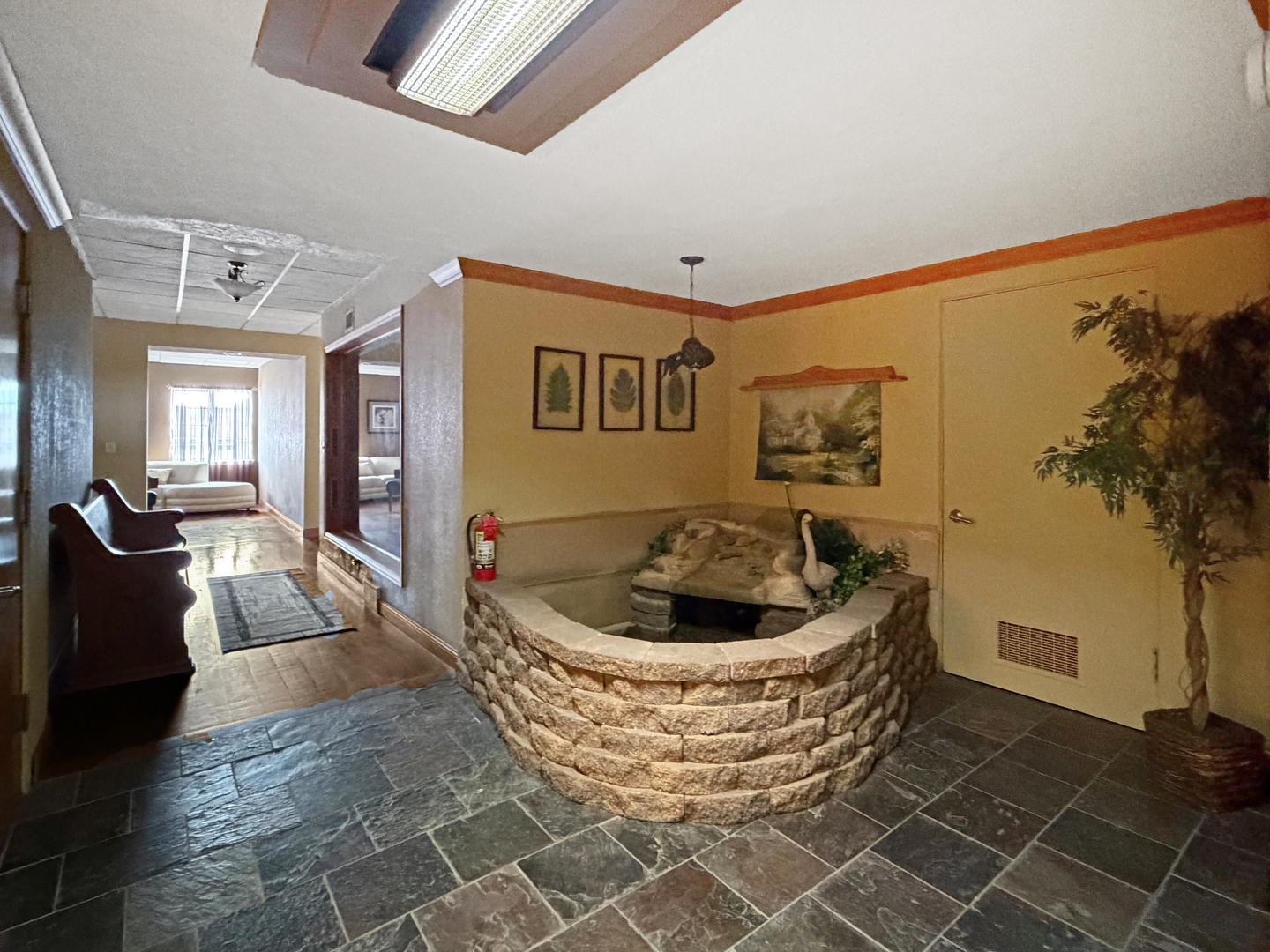 222 W Exchange Street