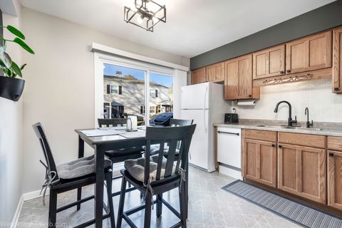 Tiny photo for 145 ANN Court #A, Bartlett, IL 60103 (MLS # 12514893)