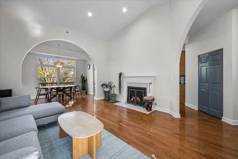 Tiny photo for 240 Prairie View Lane, Wheeling, IL 60090 (MLS # 12797970)