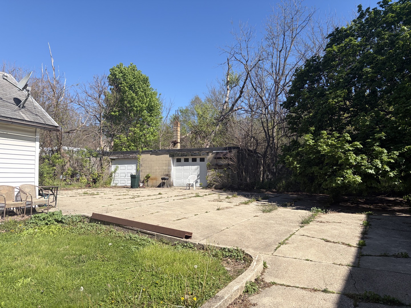 706 Dewey Street