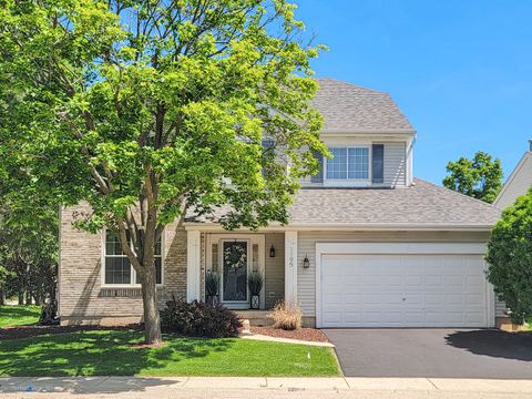 Photo of 1195 Masters Parkway, Aurora, IL 60506 (MLS # 12649539)