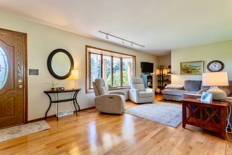 Tiny photo for 16146 W Oak Avenue, Joliet, IL 60432 (MLS # 12471573)