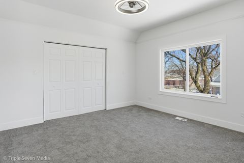 Tiny photo for 3002 Wesley Avenue, Berwyn, IL 60402 (MLS # 12555832)