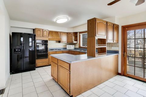 Tiny photo for 23576 N MELODY Lane, Lake Zurich, IL 60047 (MLS # 12572057)