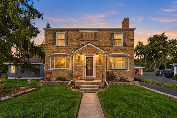 24790 W CLINTON AVE, ROUND LAKE, IL 60073 - Image ef616a209892e6830ed8f798e58d429c/1145767258