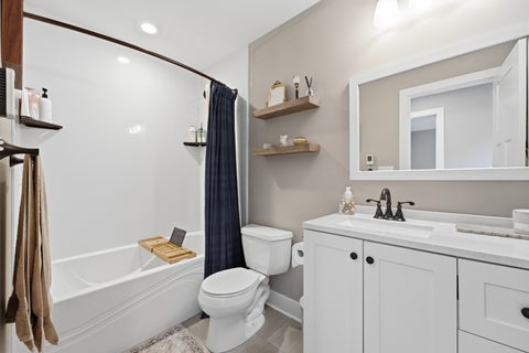 Tiny photo for 2408 N Spojnia Road N, McHenry, IL 60050 (MLS # 12754251)