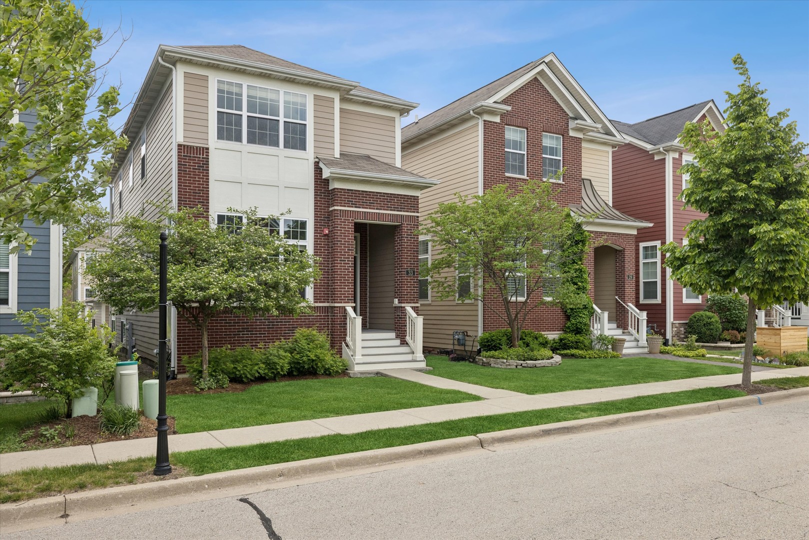33 N Lincoln Lane