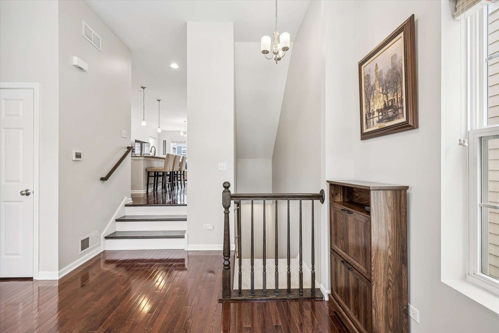 33 N Lincoln Lane
