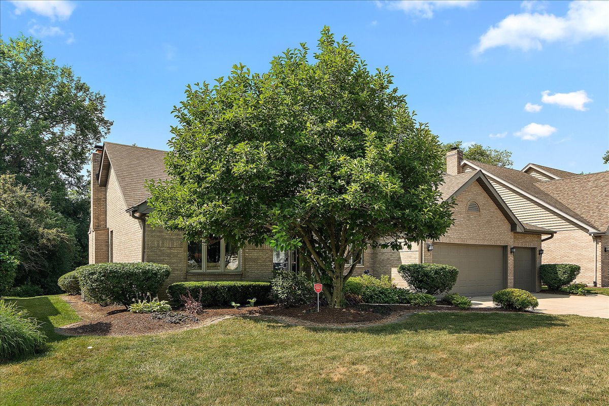 16609 W Saddlewood Drive