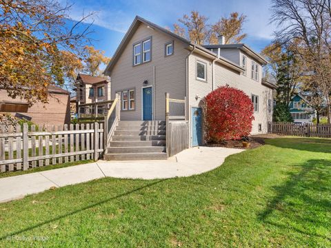 Tiny photo for Westmont, IL 60559 (MLS # 12499612)