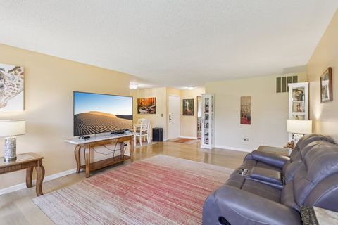 Tiny photo for 493 Elizabeth Drive #36-A-L, Wood Dale, IL 60191 (MLS # 12602898)