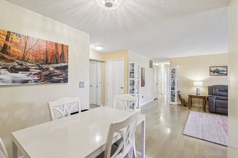 Tiny photo for 493 Elizabeth Drive #36-A-L, Wood Dale, IL 60191 (MLS # 12602898)