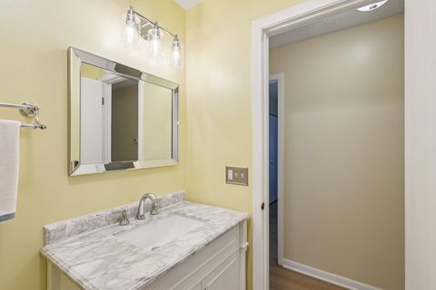 Tiny photo for 493 Elizabeth Drive #36-A-L, Wood Dale, IL 60191 (MLS # 12602898)