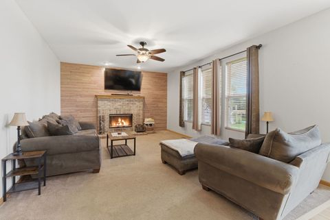 Tiny photo for 911 Millard Court, Joliet, IL 60431 (MLS # 12665715)
