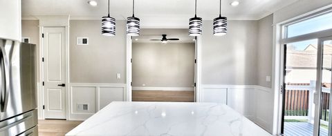 Tiny photo for 5605 N Overhill Avenue, Chicago, IL 60631 (MLS # 12490651)