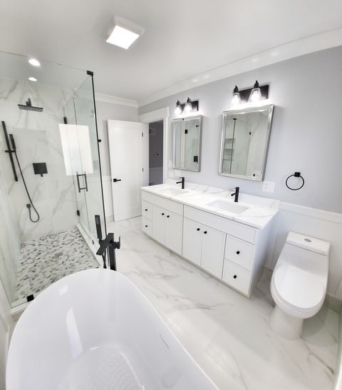 Tiny photo for 5605 N Overhill Avenue, Chicago, IL 60631 (MLS # 12490651)