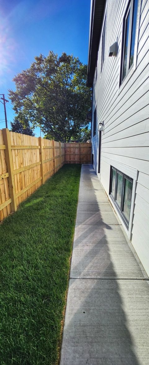 Tiny photo for 5605 N Overhill Avenue, Chicago, IL 60631 (MLS # 12490651)