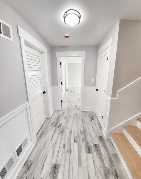 Tiny photo for 5605 N Overhill Avenue, Chicago, IL 60631 (MLS # 12490651)