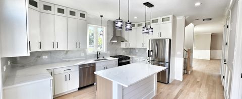 Tiny photo for 5605 N Overhill Avenue, Chicago, IL 60631 (MLS # 12490651)