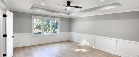 Tiny photo for 5605 N Overhill Avenue, Chicago, IL 60631 (MLS # 12490651)