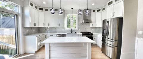 Tiny photo for 5605 N Overhill Avenue, Chicago, IL 60631 (MLS # 12490651)