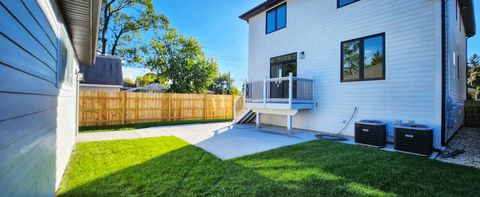 Tiny photo for 5605 N Overhill Avenue, Chicago, IL 60631 (MLS # 12490651)