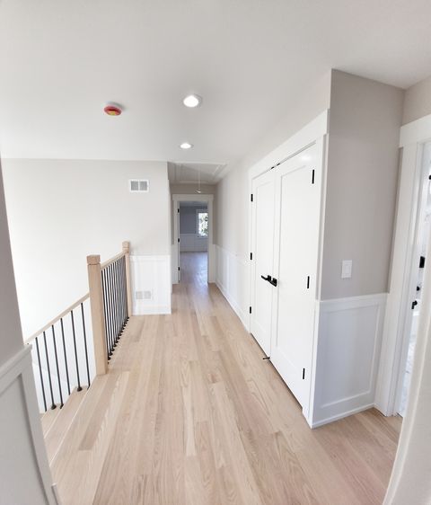 Tiny photo for 5605 N Overhill Avenue, Chicago, IL 60631 (MLS # 12490651)