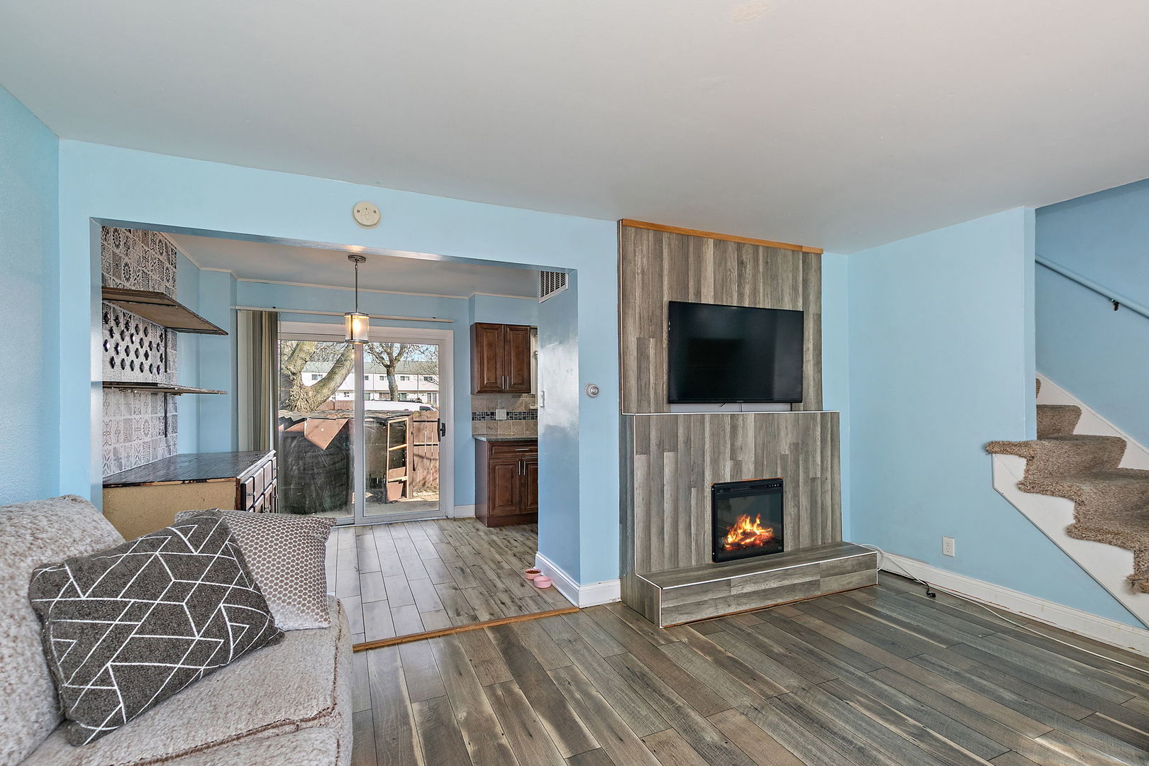 426 Greentree Lane