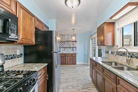 Tiny photo for 426 Greentree Lane, Bolingbrook, IL 60440 (MLS # 12693201)