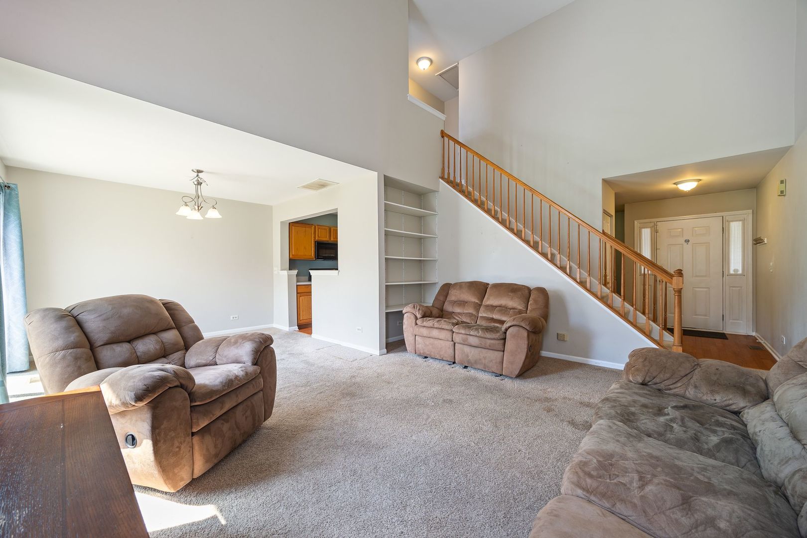 2067 Peach Tree Lane