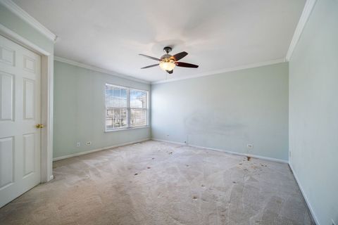 Tiny photo for 2067 Peach Tree Lane, Algonquin, IL 60102 (MLS # 12621947)