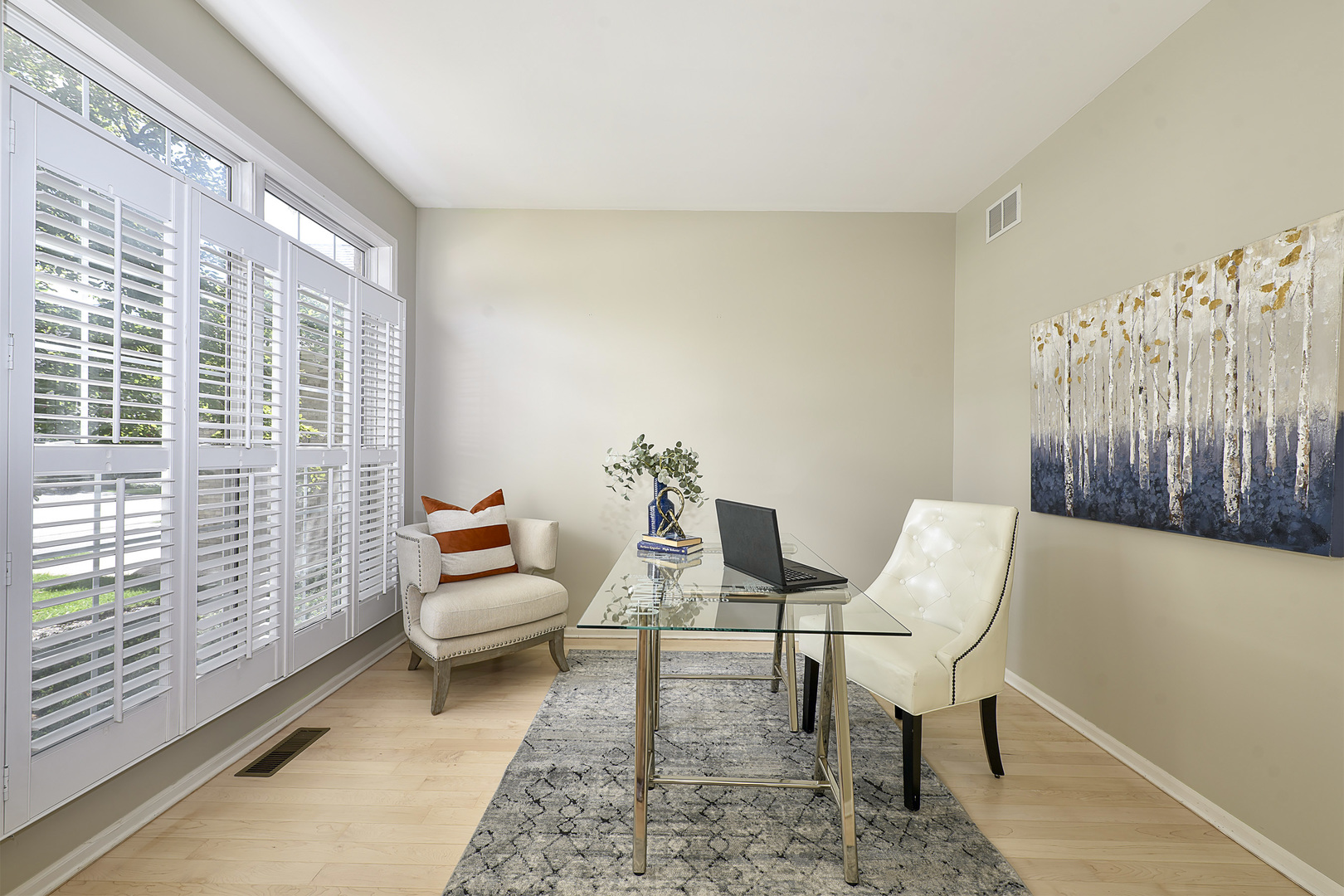 824 Stone Canyon Circle 824