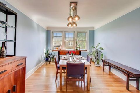 Tiny photo for 2300 W FARWELL Avenue #3, Chicago, IL 60645 (MLS # 12484604)