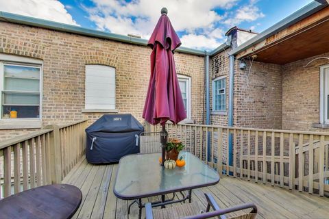 Tiny photo for 2300 W FARWELL Avenue #3, Chicago, IL 60645 (MLS # 12484604)