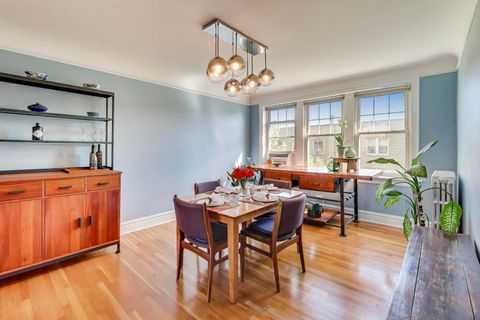 Tiny photo for 2300 W FARWELL Avenue #3, Chicago, IL 60645 (MLS # 12484604)